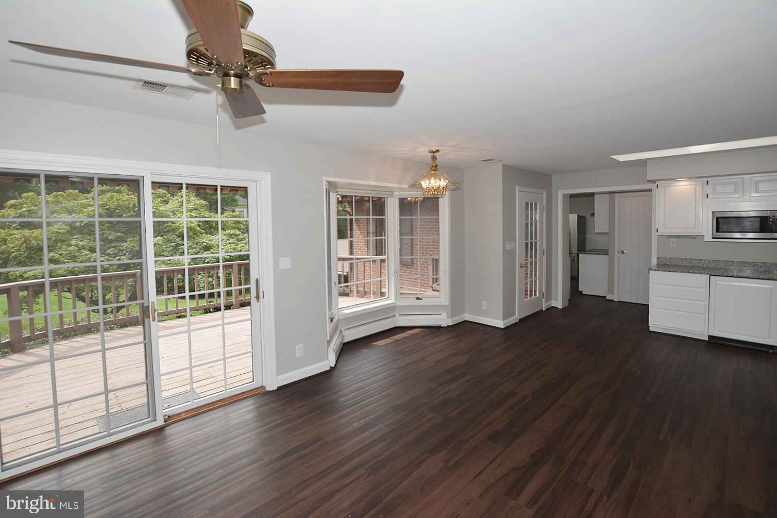 521 Beulah Road Vienna, VA 22180 - Photo 13 of 45 Family Room with Bay Window