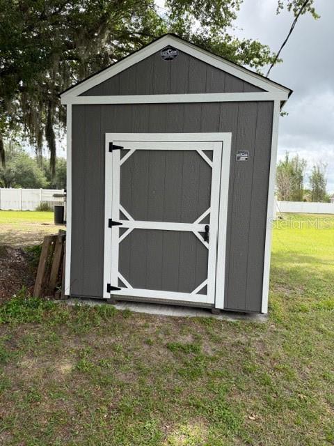 13432 East Wheeler Road, Unit 13422 Dover, FL 33527 - Photo 13 of 14