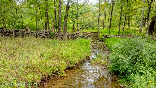 $875,000 | 18 Jomar Lane, Olivebridge, NY 12461