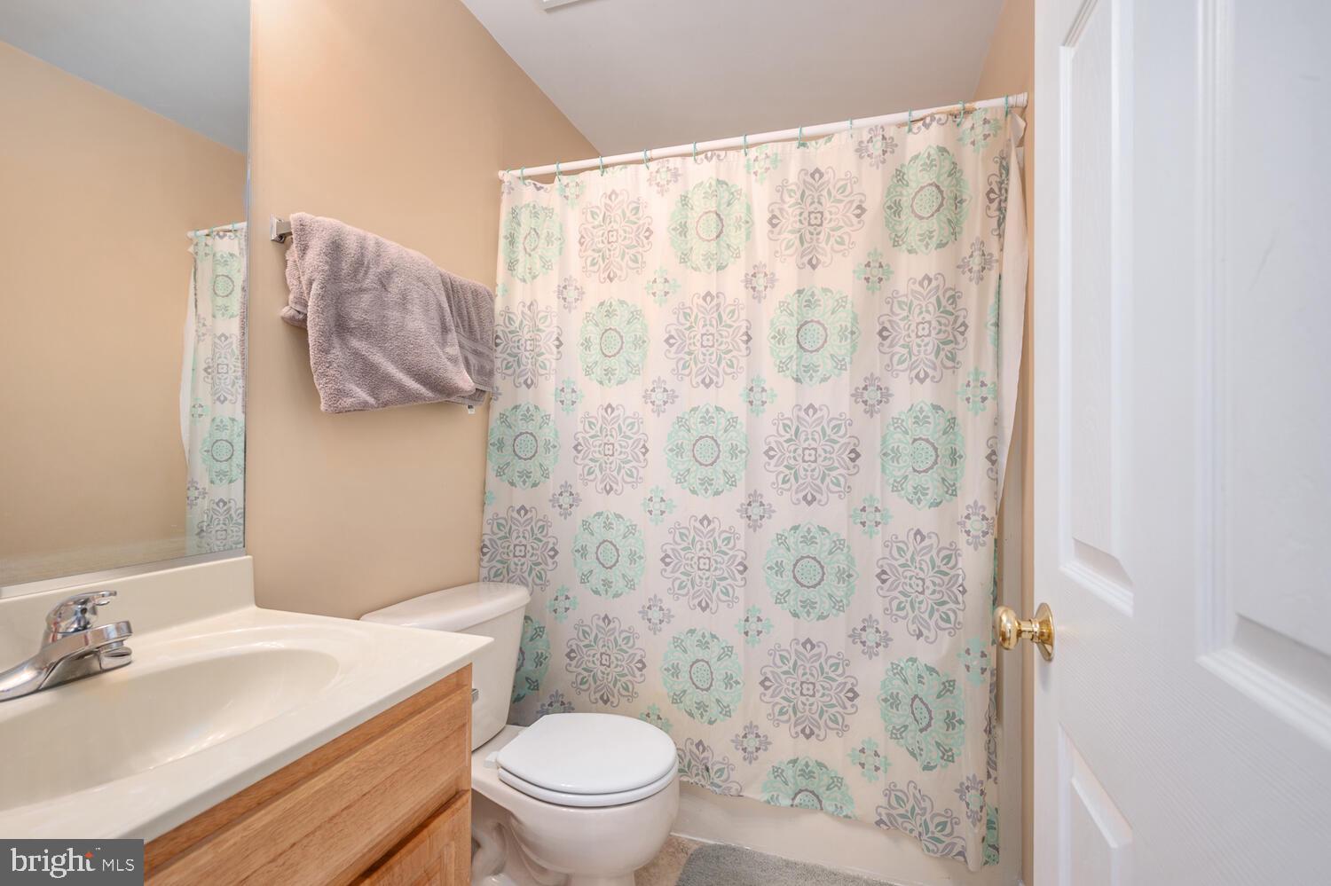 12 Ridge Road Stafford, VA 22556 - Photo 33 of 54 Main Level Full Bath