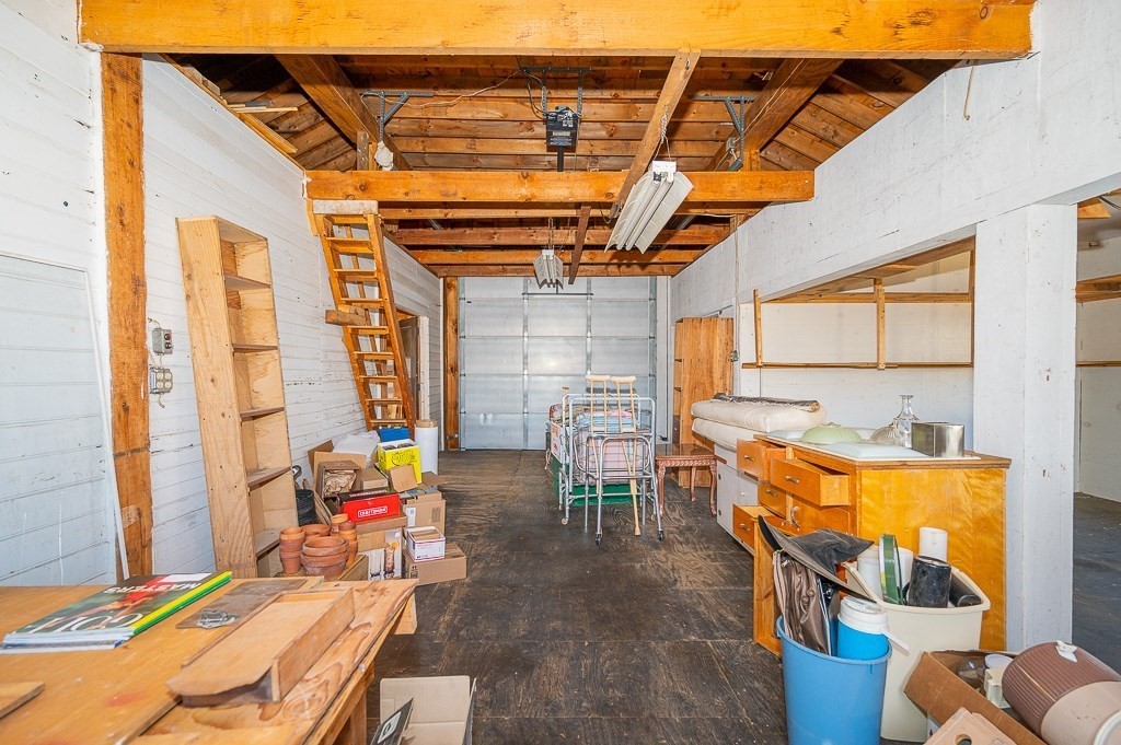 223 Whitins Road Sutton, MA 01590 - Photo 26 of 30