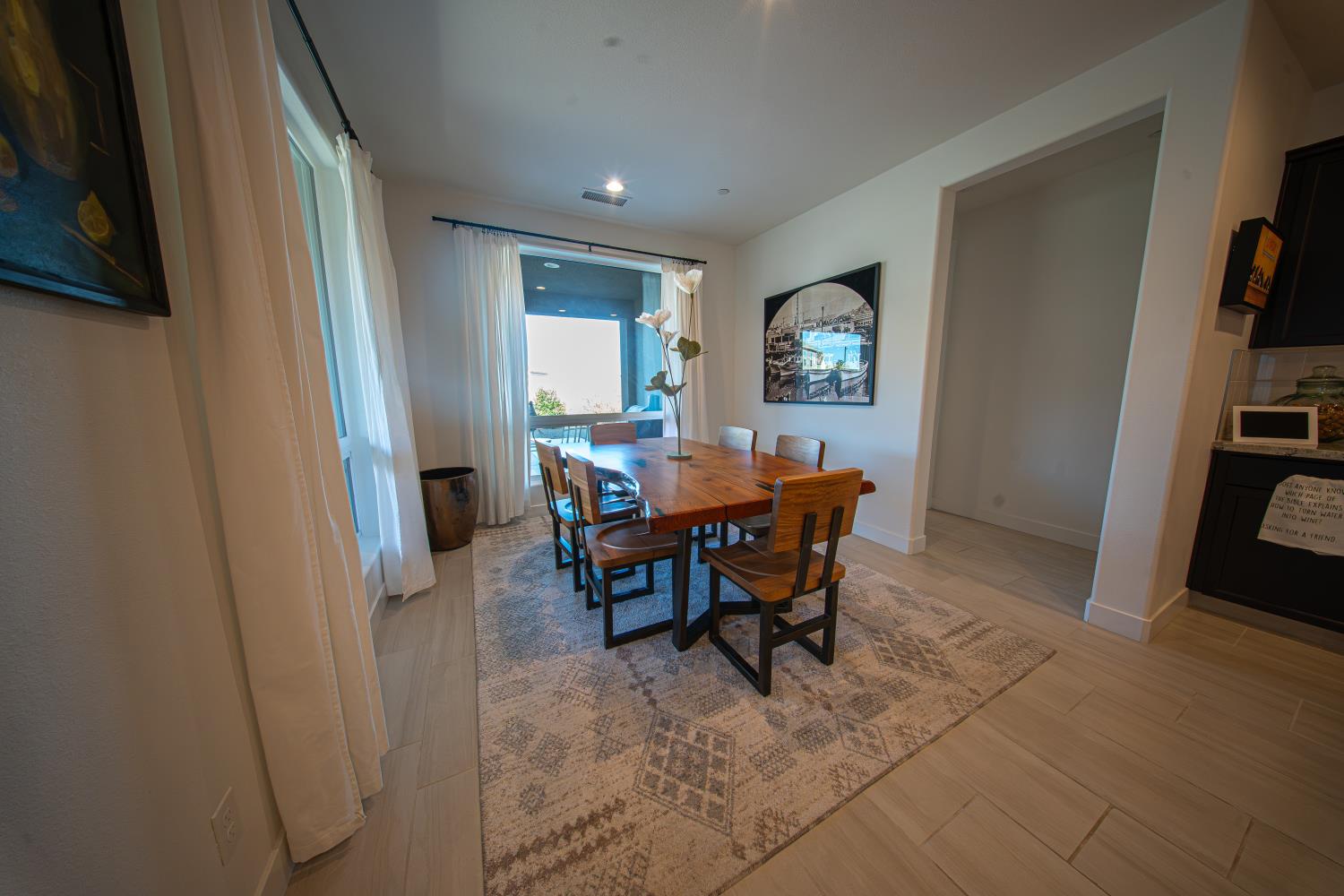 4672 Silverado Road Madera, CA 93636 - Photo 9 of 35
