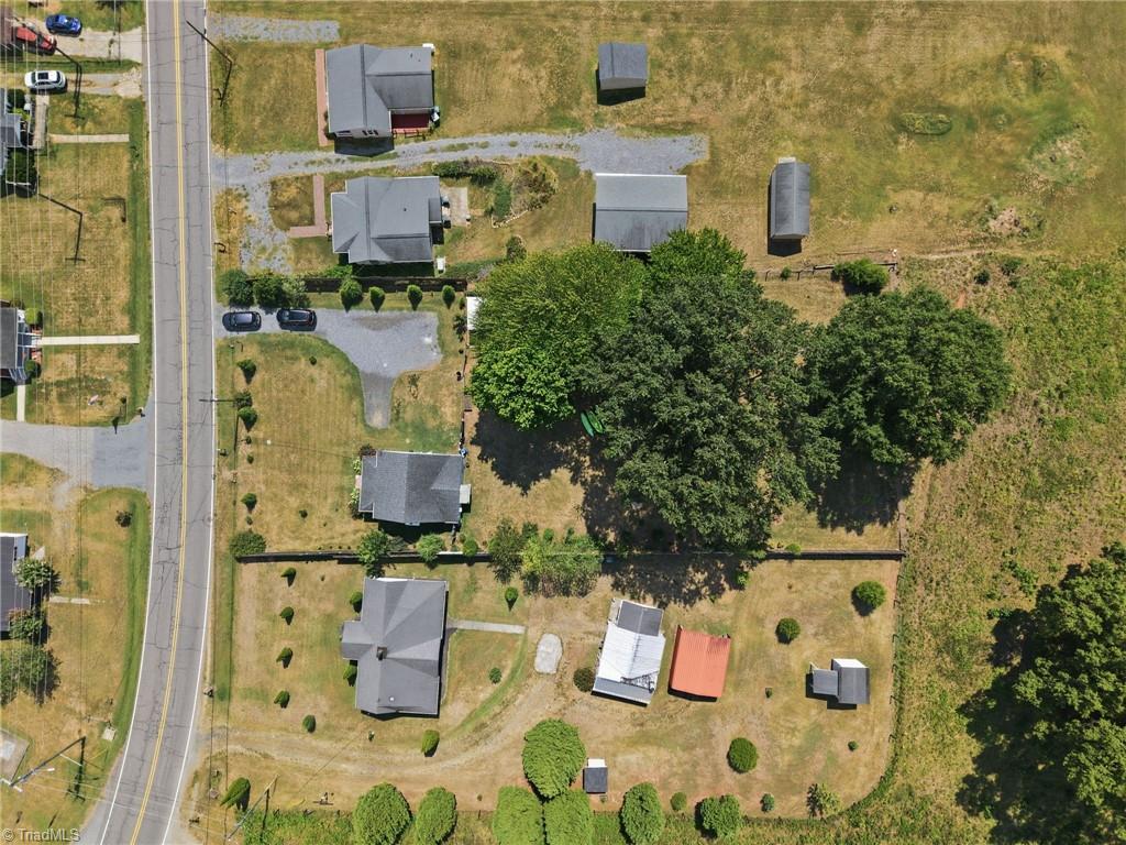 122 Turner Road Mayodan, NC 27027 - Photo 27 of 31 Gallery Image 27