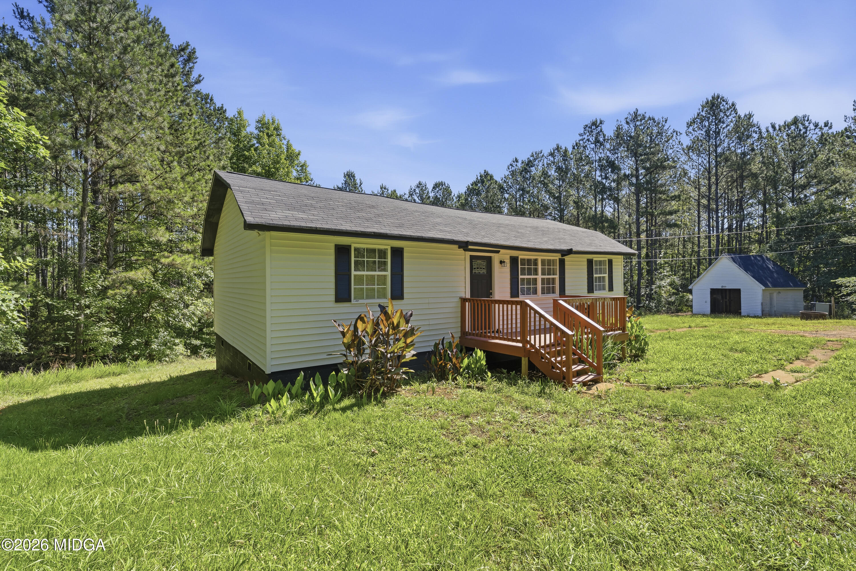 1105 Old Indian Springs Road Forsyth, GA 31029 - Photo 2 of 37 1105 Indian Springs Rd-06017