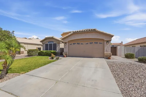 $2,500 | 9625 West Runion Drive, Peoria, AZ 85382