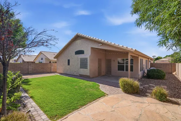 $2,500 | 9625 West Runion Drive, Peoria, AZ 85382