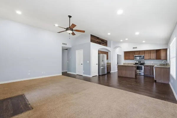 $2,500 | 9625 West Runion Drive, Peoria, AZ 85382