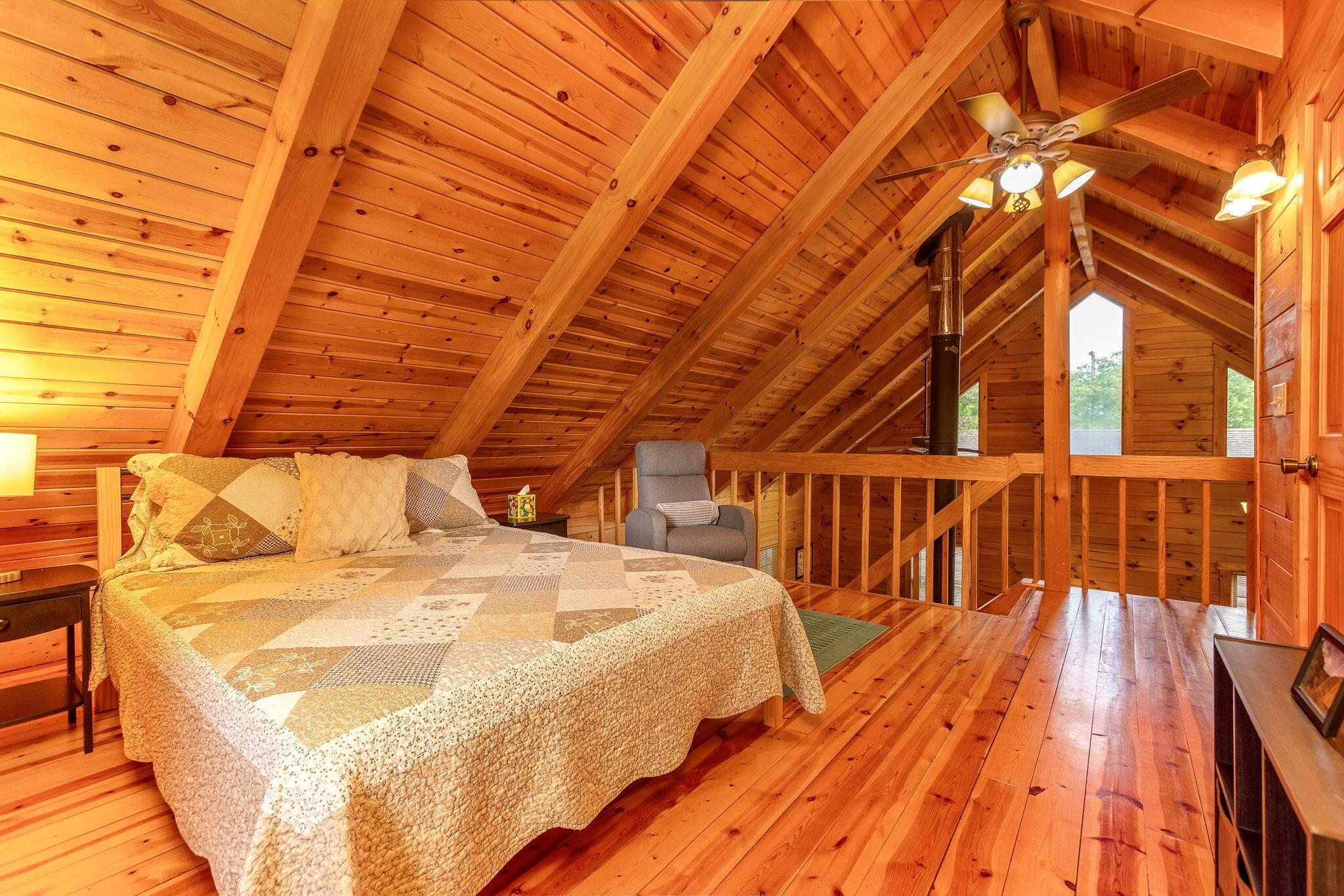 35 White Road Nelsonville, OH 45764 - Photo 21 of 58 Loft Bedroom