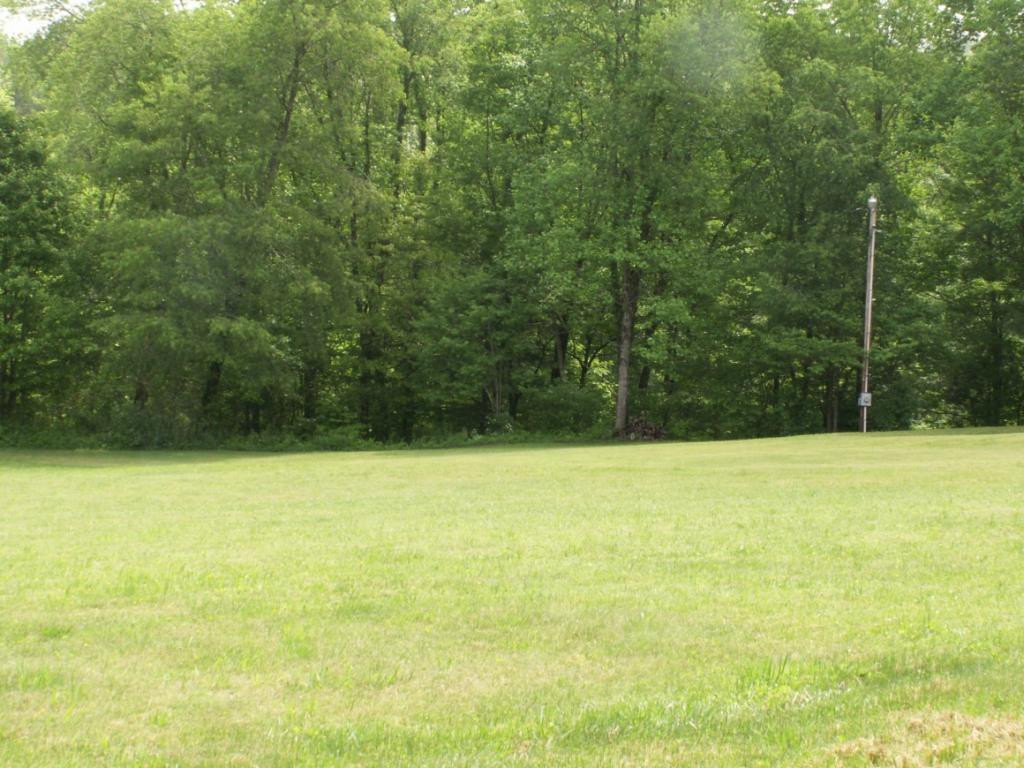 Tbd K And R Road, Unit 3 Butler, TN 37640 - Photo 5 of 14 TREE LINE IN BACK