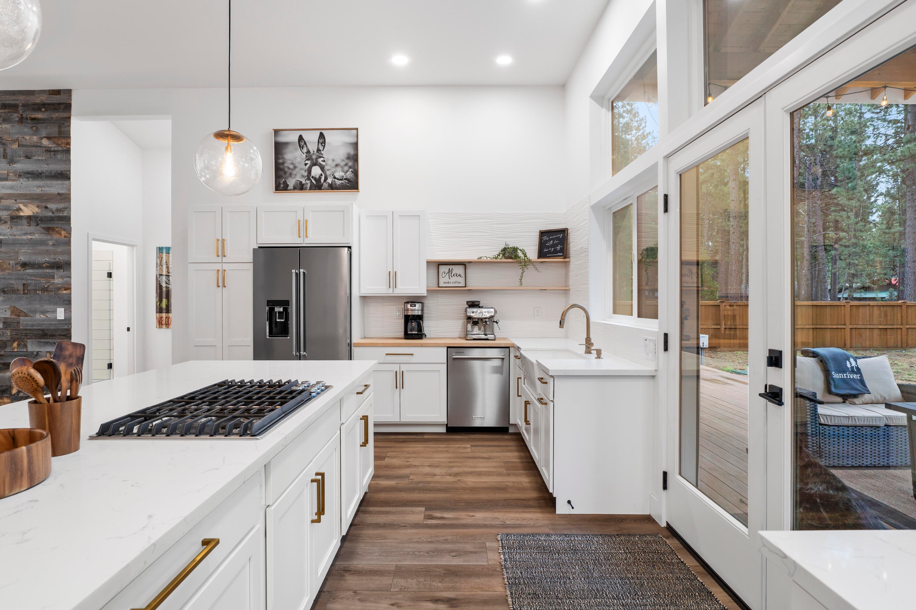 17133 Norwalk Road Bend, OR 97707 - Photo 37 of 58 31-Kitchen