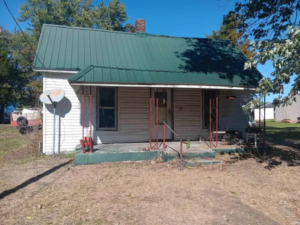 $29,900 | 305 Giltner Street, Oaktown, IN 47561