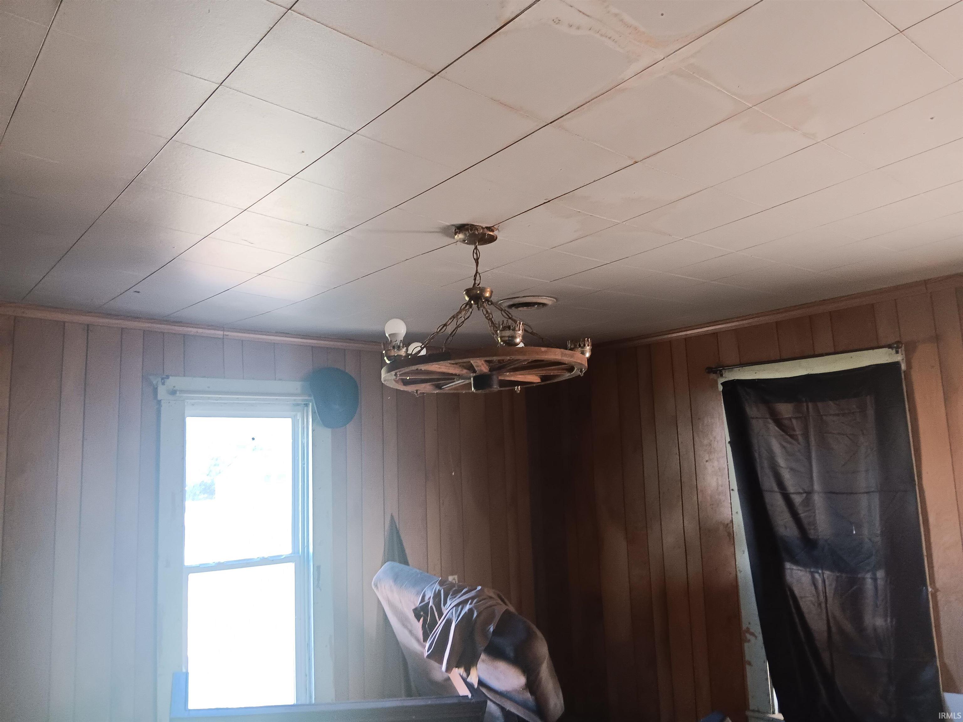 305 Giltner Street Oaktown, IN 47561 - Photo 12 of 20