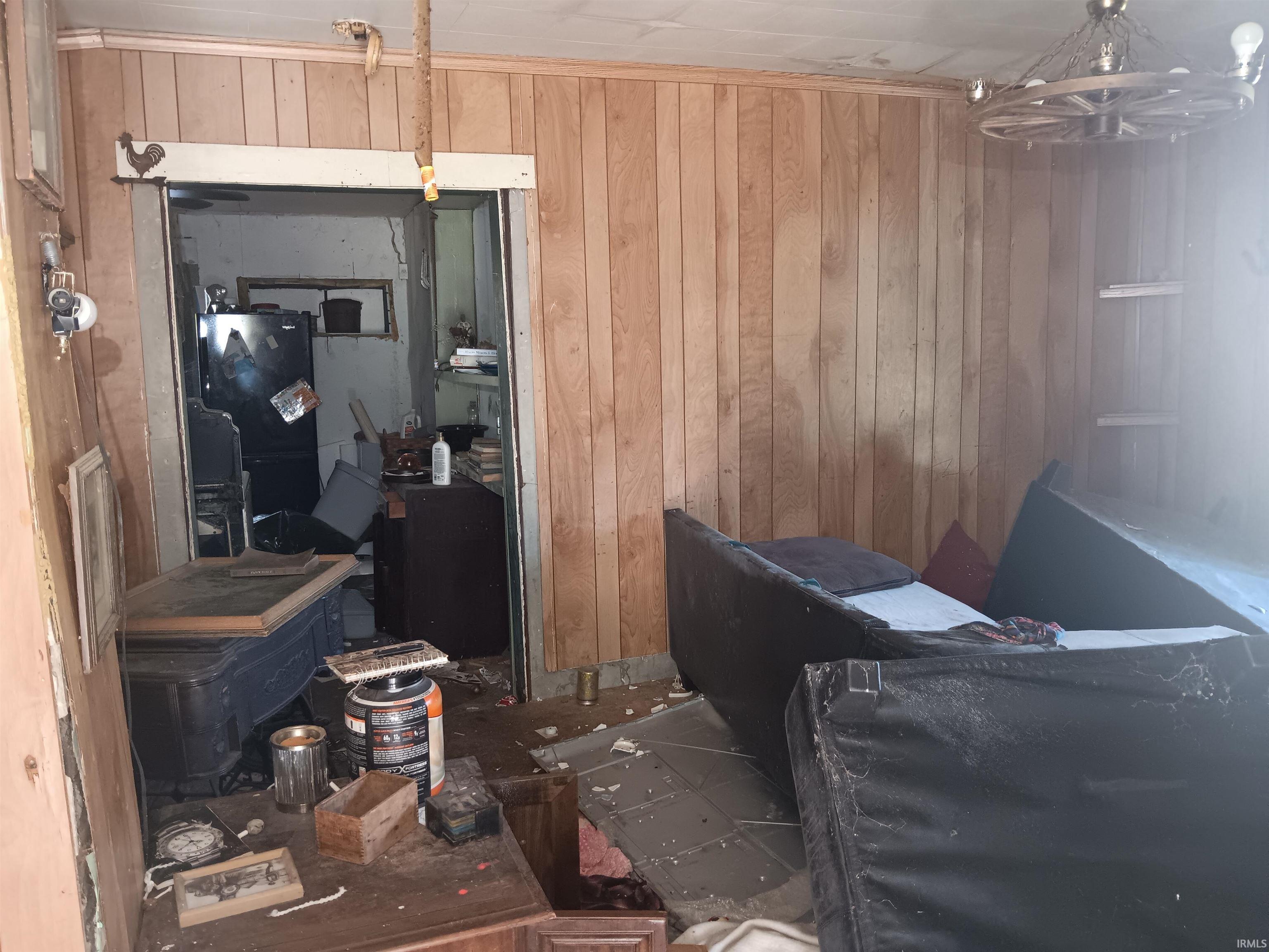 305 Giltner Street Oaktown, IN 47561 - Photo 10 of 20