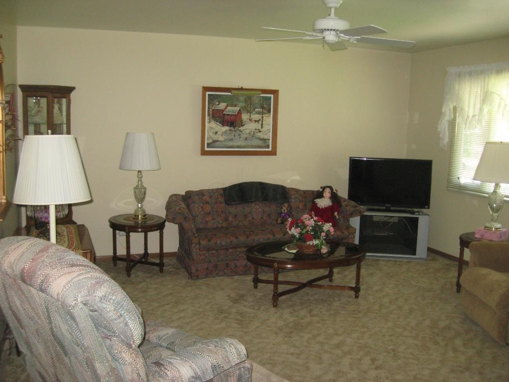 2840 Longfield Road Columbus, OH 43204 - Photo 3 of 19 Gallery Image 3