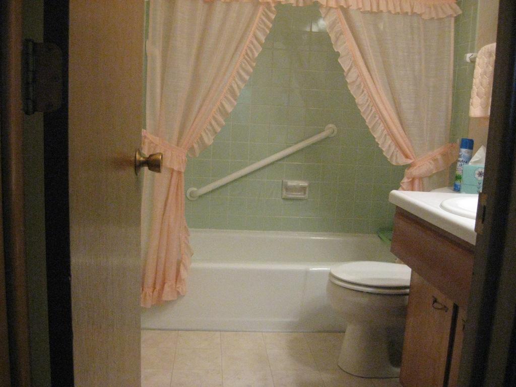 2840 Longfield Road Columbus, OH 43204 - Photo 9 of 19 Gallery Image 9