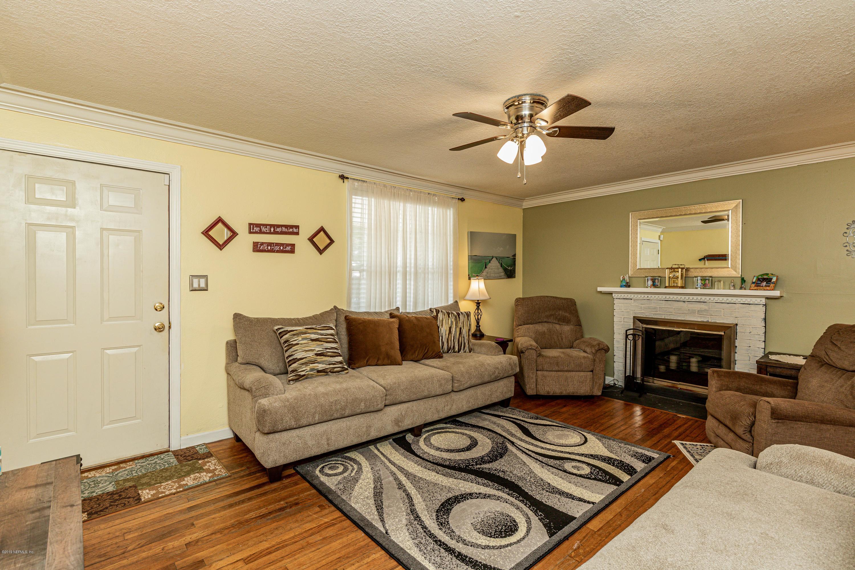3629 Loretto Road Jacksonville, FL 32223 - Photo 5 of 27 5