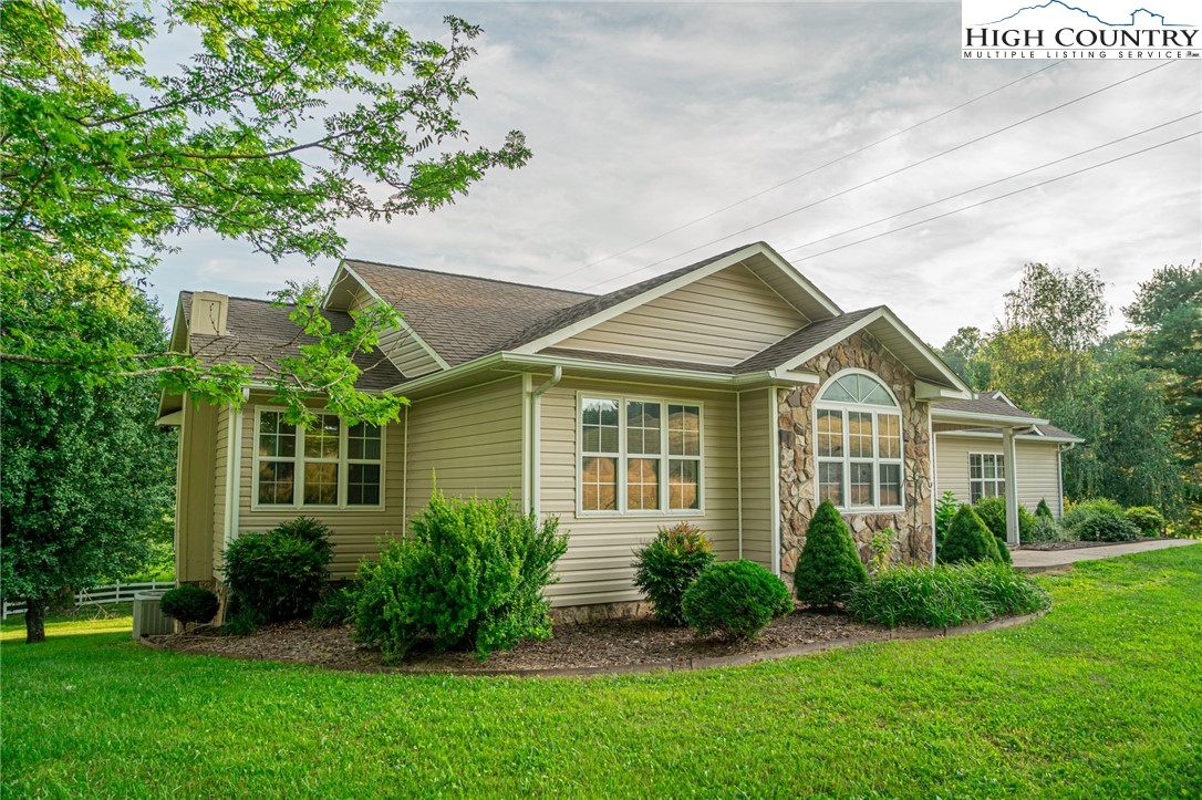 680 J E Gentry Road Crumpler, NC 28617 - Photo 1 of 45 Gallery Image 1