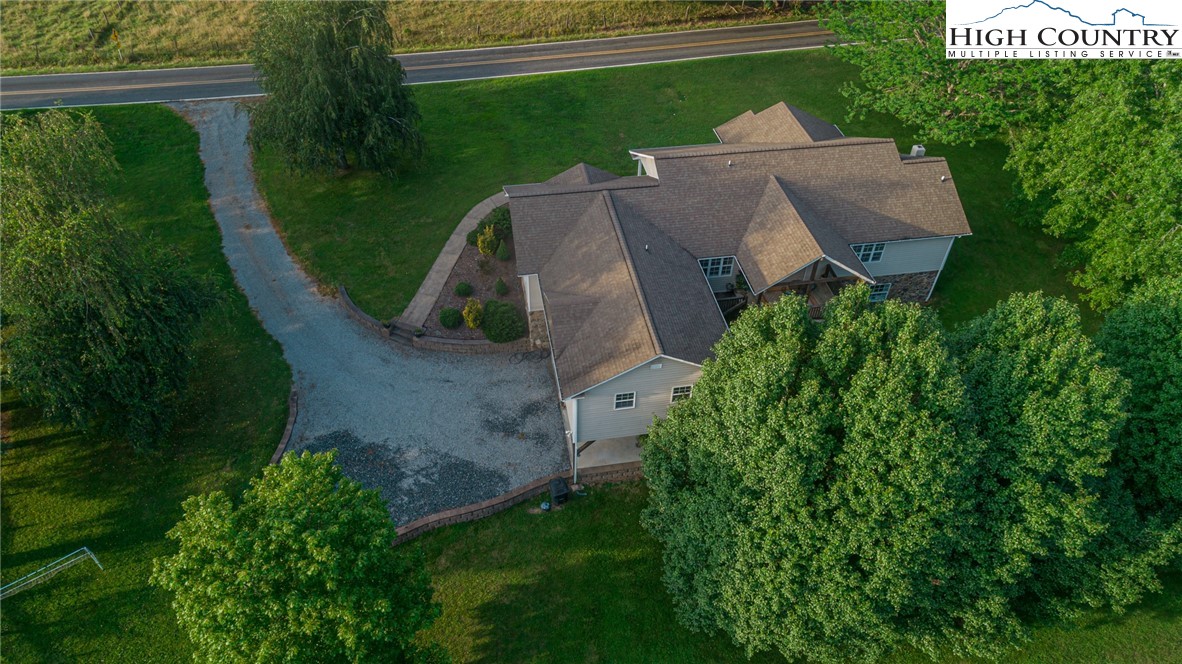 680 J E Gentry Road Crumpler, NC 28617 - Photo 12 of 45 Gallery Image 12