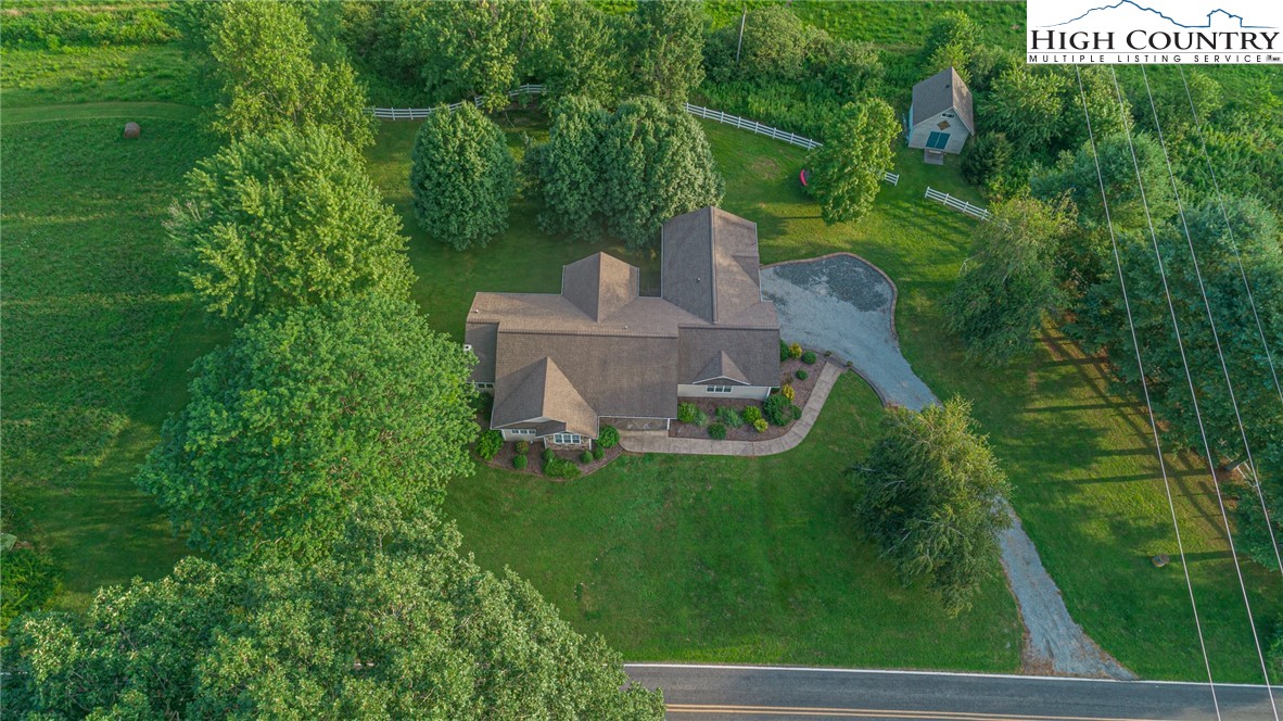 680 J E Gentry Road Crumpler, NC 28617 - Photo 13 of 45 Gallery Image 13
