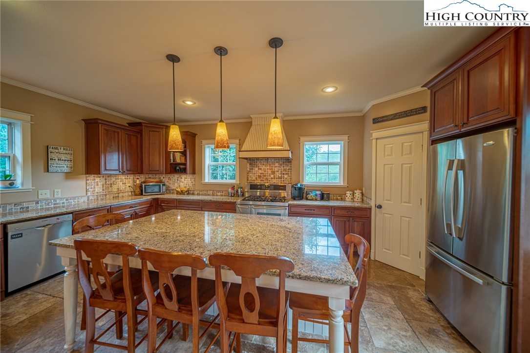 680 J E Gentry Road Crumpler, NC 28617 - Photo 21 of 45 Gallery Image 21