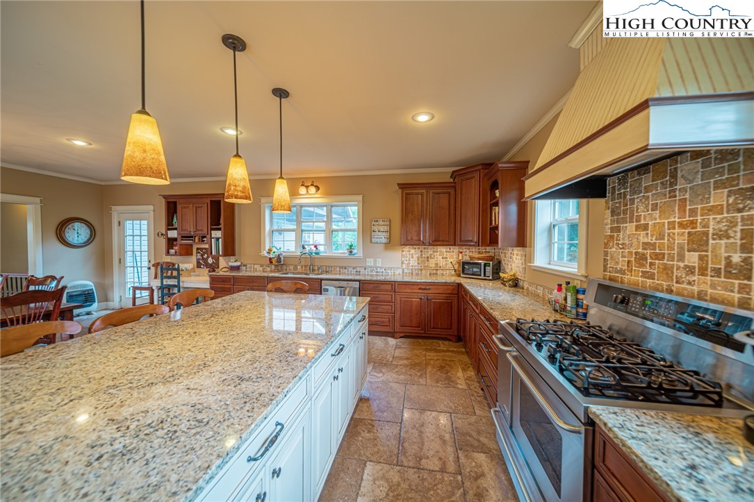 680 J E Gentry Road Crumpler, NC 28617 - Photo 22 of 45 Gallery Image 22