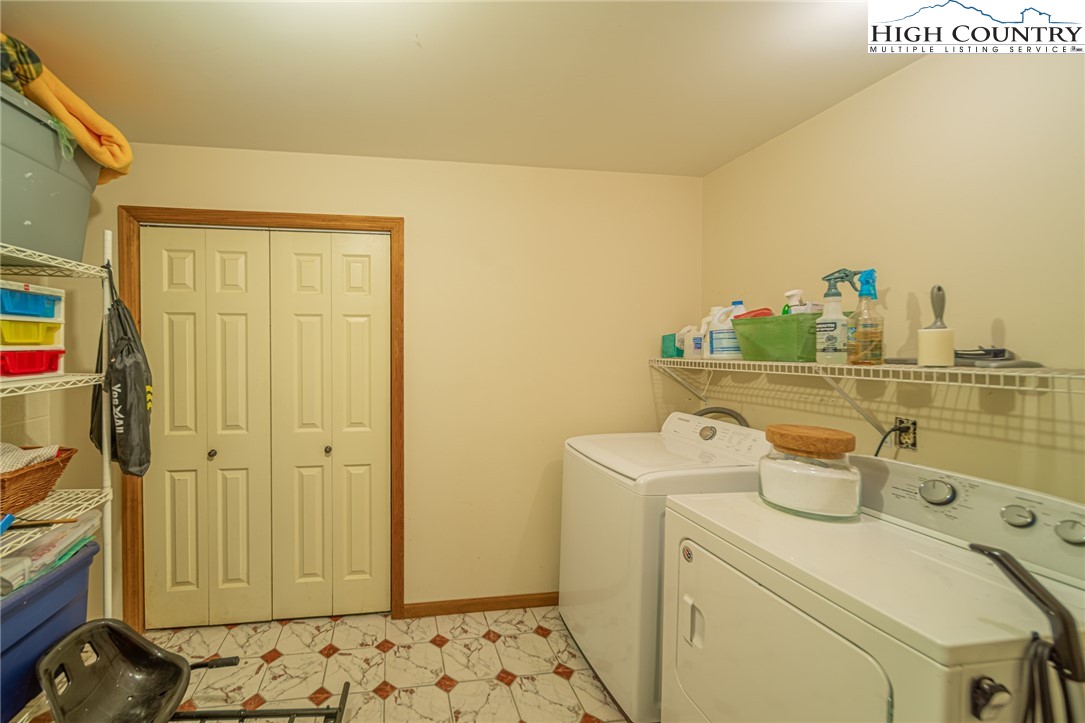 680 J E Gentry Road Crumpler, NC 28617 - Photo 37 of 45 Gallery Image 37