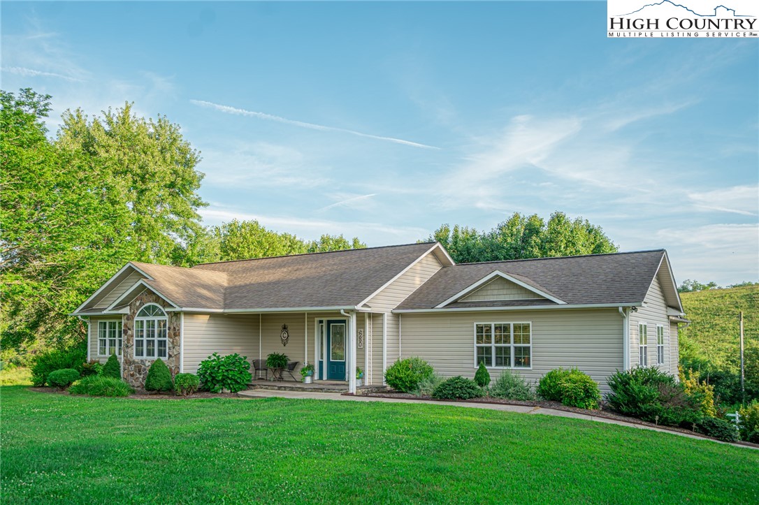 680 J E Gentry Road Crumpler, NC 28617 - Photo 6 of 45 Gallery Image 6