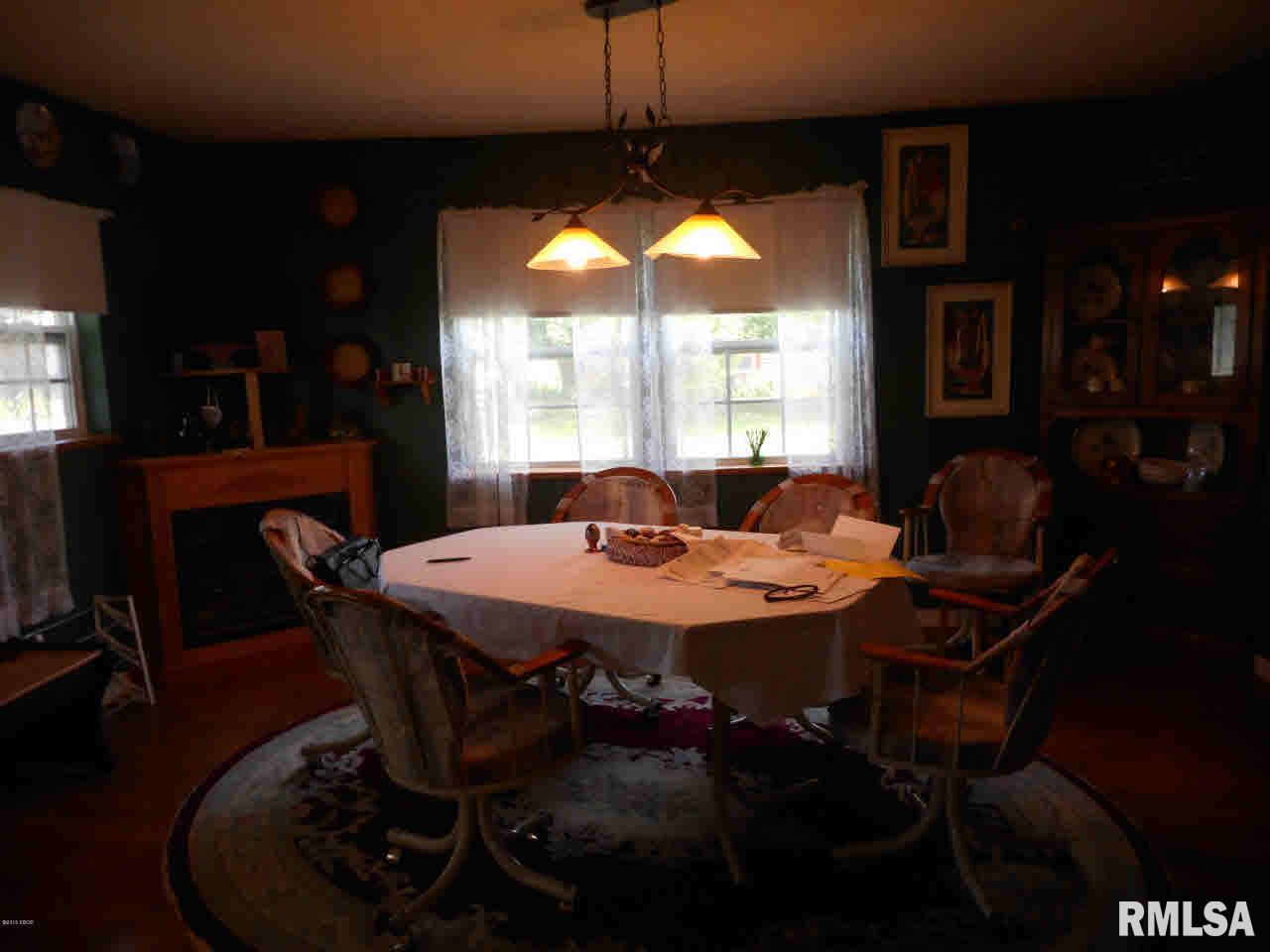 100 East Benedict Valier, IL 62891 - Photo 3 of 16 Gallery Image 3