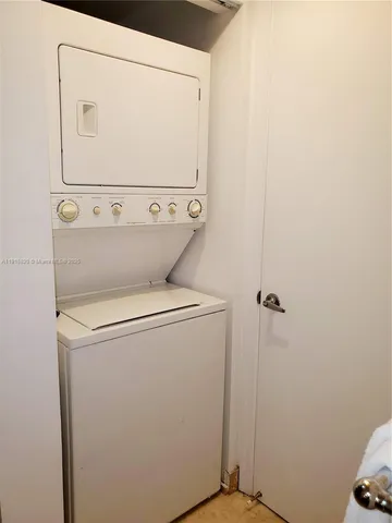 $2,700 | 1750 North Bayshore Drive, Unit 3409, Miami, FL 33132