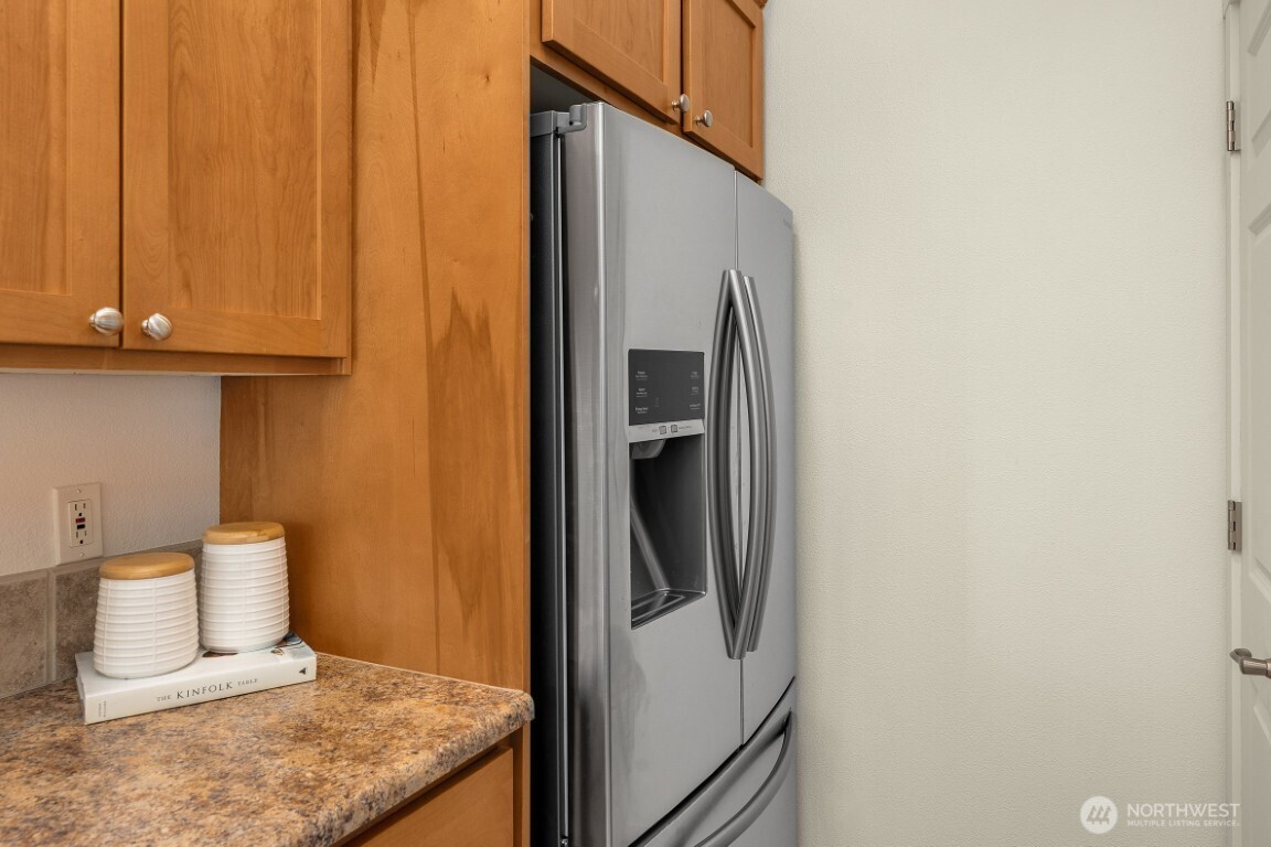 1877 16th Lane Northeast Issaquah, WA 98029 - Photo 16 of 26