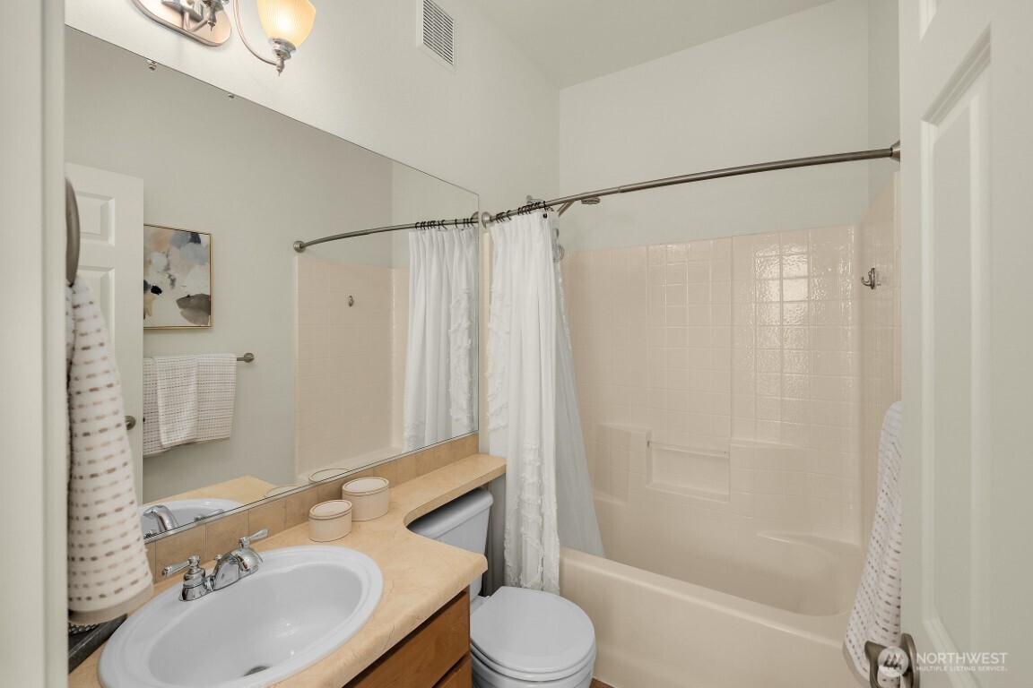 1877 16th Lane Northeast Issaquah, WA 98029 - Photo 24 of 26