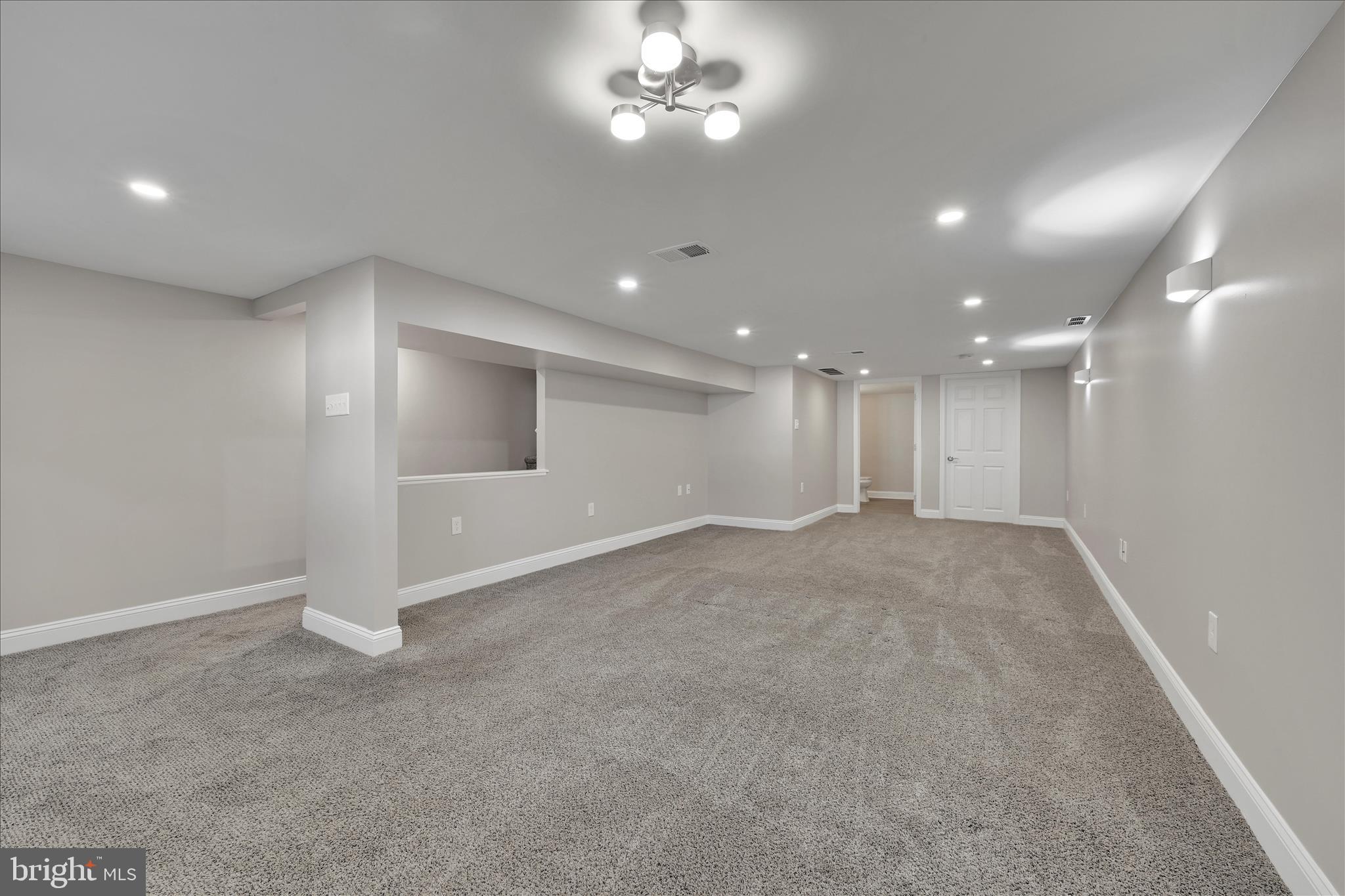 204 Ridley Avenue Folsom, PA 19033 - Photo 22 of 30 a view of an empty room