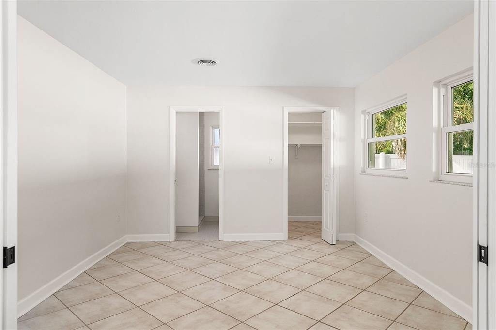 354 Burke Road Venice, FL 34293 - Photo 27 of 34 a view of an empty room and window