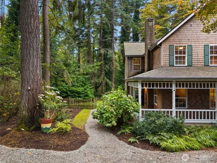 a view of house and outdoor space