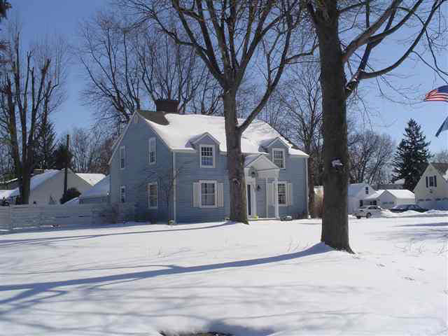 408 South Umbarger Road Muncie, IN 47304 - Photo 1 of 9 Gallery Image 1