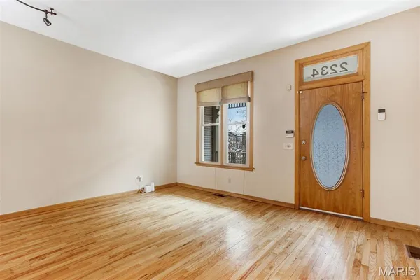 $269,900 | 2234 Hickory Street, St. Louis, MO 63104