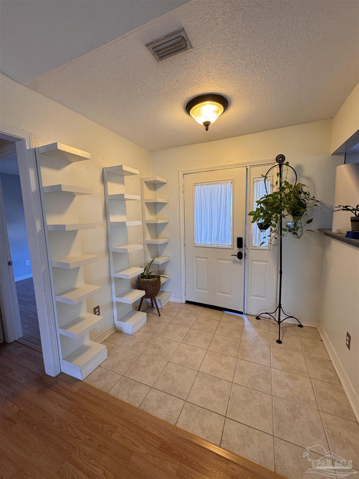 1783 Village Parkway Gulf Breeze, FL 32563 - Photo 2 of 11