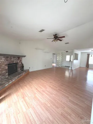 $2,100 | 1783 Village Parkway, Gulf Breeze, FL 32563