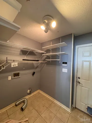 $2,100 | 1783 Village Parkway, Gulf Breeze, FL 32563