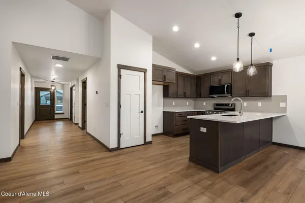 $569,000 | 2212 Maverick Court, Sandpoint, ID 83864