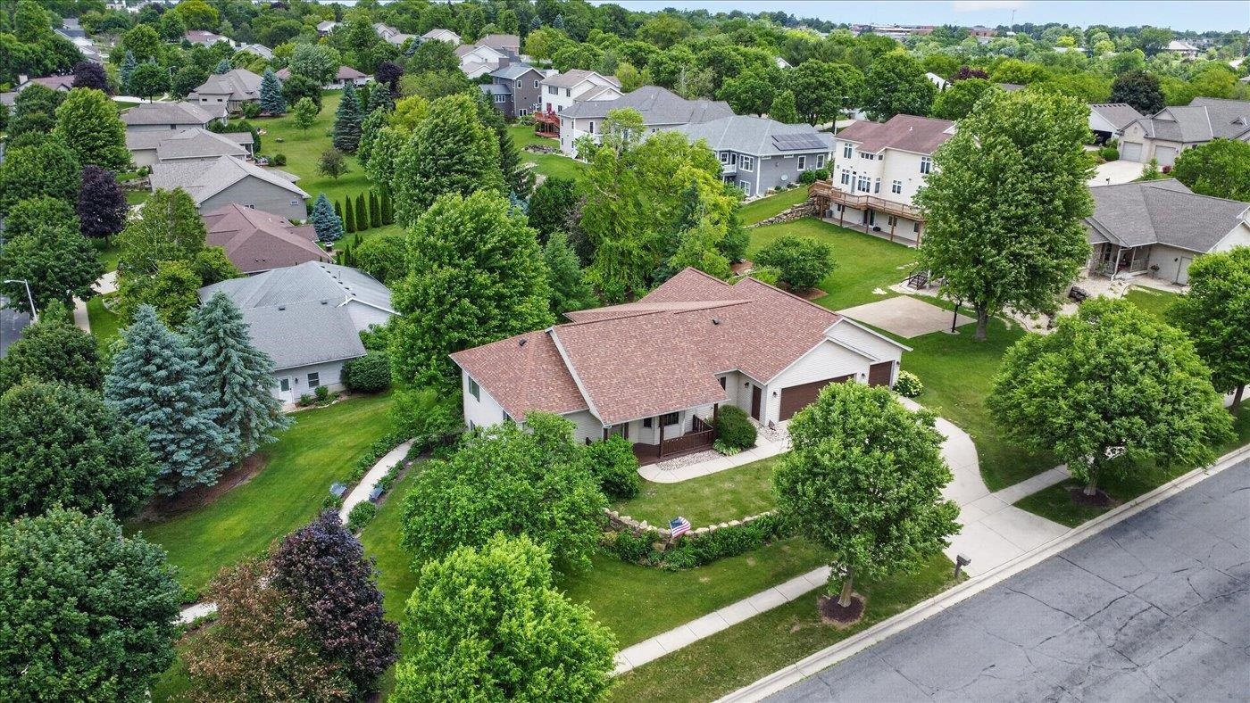 100 East Gonstead Road Mount Horeb, WI 53572 - Photo 13 of 78