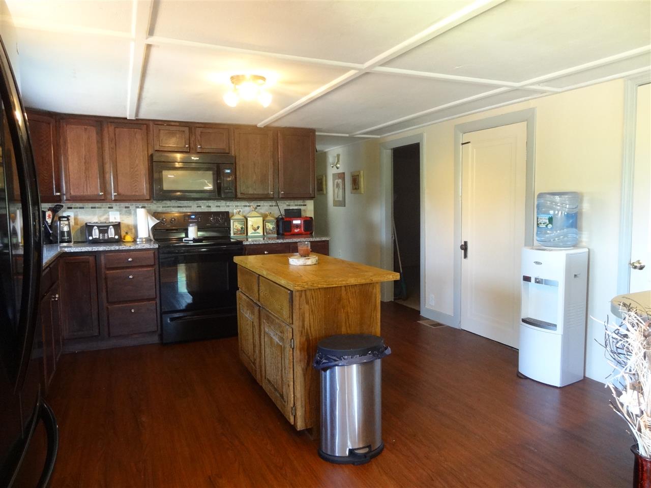 228 Sewalls Falls Road Concord, NH 03301 - Photo 8 of 33