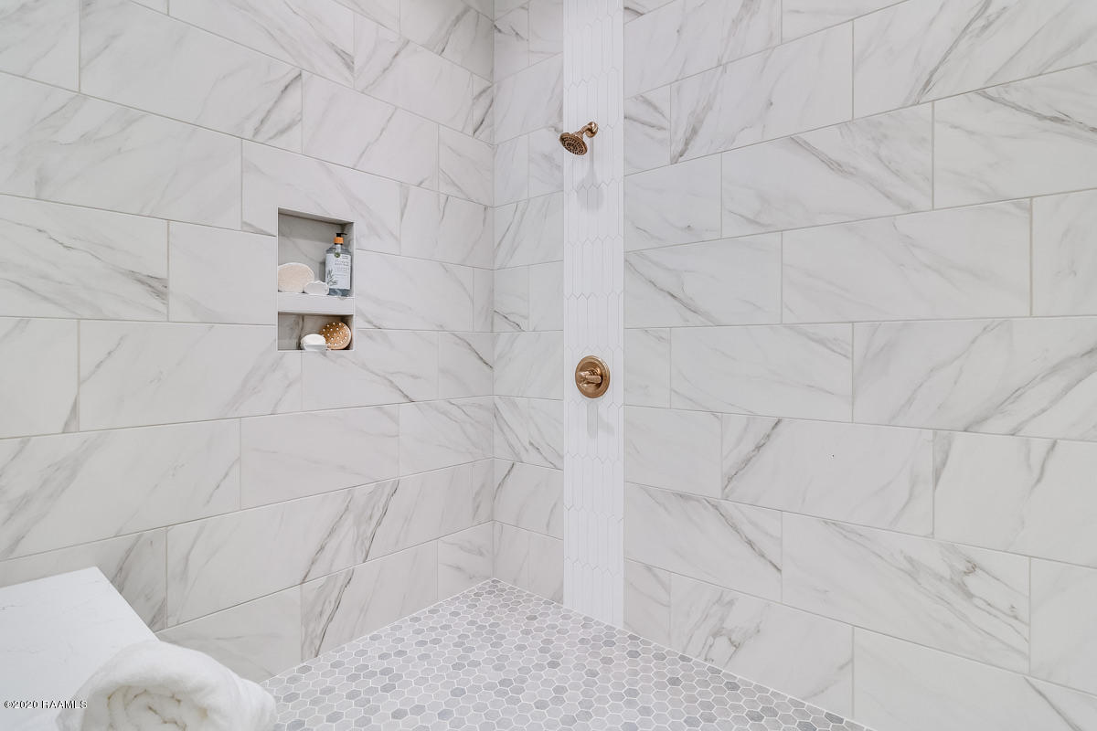 204 Ridgecroft Drive Carencro, LA 70520 - Photo 23 of 29 204 Ridgecroft-21