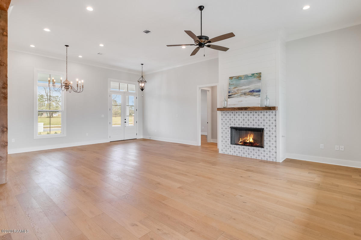 204 Ridgecroft Drive Carencro, LA 70520 - Photo 7 of 29 204 Ridgecroft-10