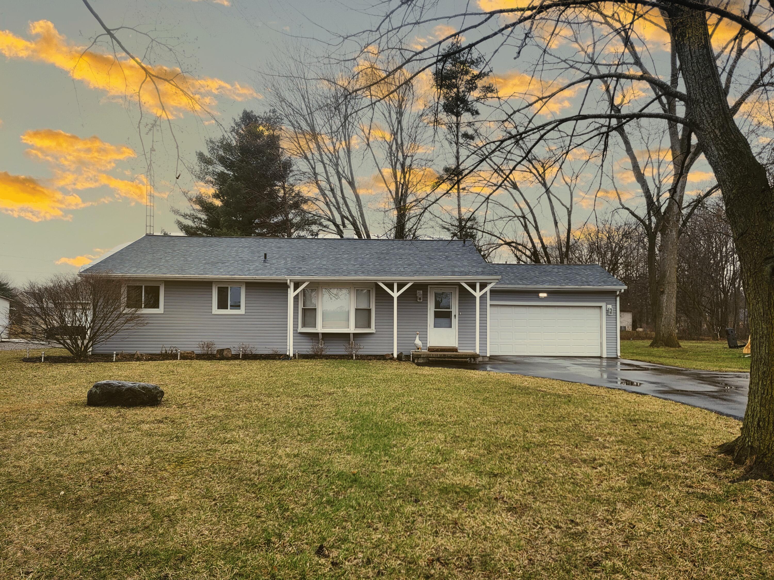 2280 South Genesee Road Burton, MI 48519 - Photo 1 of 28 Gallery Image 1