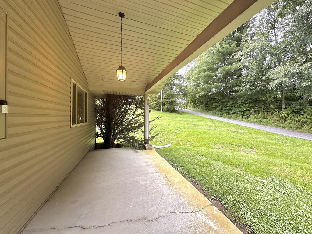 108 Emory Street Beckley, WV 25801 - Photo 37 of 108 Gallery Image 37