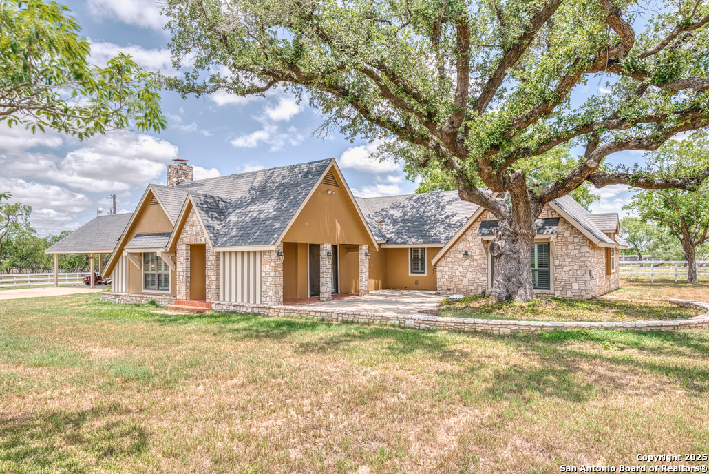 701 Steele Street Smiley, TX 78159 - Photo 1 of 1