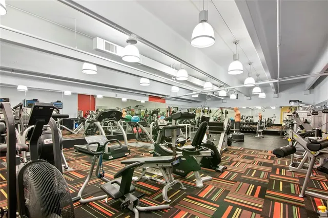 $1,800 | 101 South Eola Drive, Unit 1007, Orlando, FL 32801