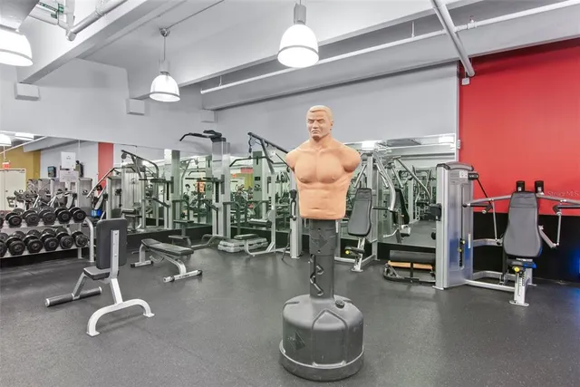 $1,800 | 101 South Eola Drive, Unit 1007, Orlando, FL 32801