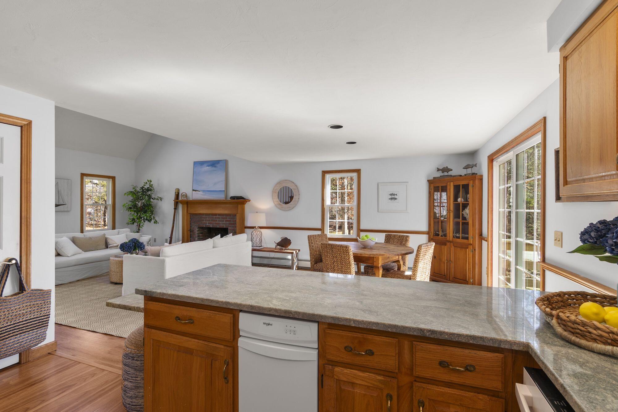 263 Spruce Road Harwich, MA 02645 - Photo 14 of 53 25-web-or-mls-Christies Intl - Rebecca -